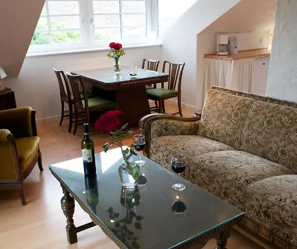 Nymarksminde Bed & Breakfast